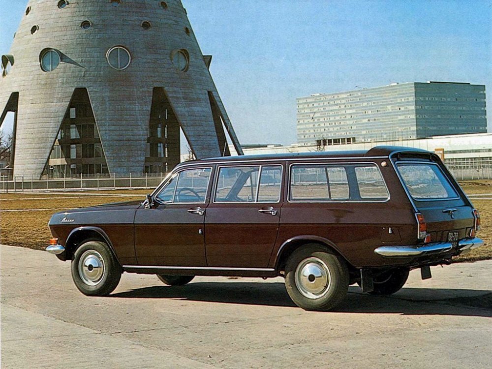 gaz_24_i_wagon_5_3.thumb.jpg.1fa57b34f853612615d661acc0c5233a.jpg